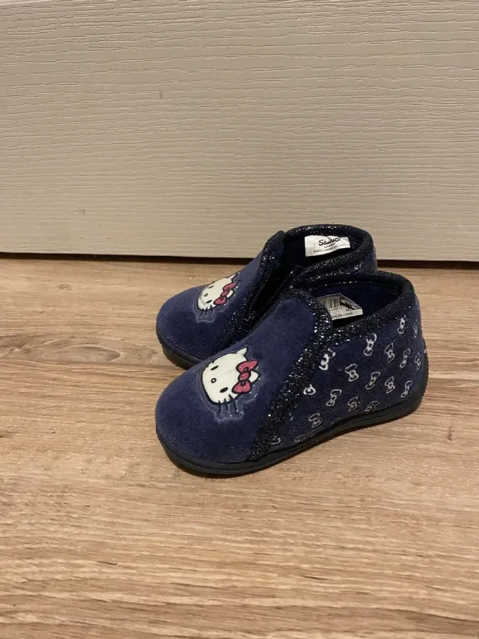 Chaussons hello kitty bébé fille - photo numéro 5