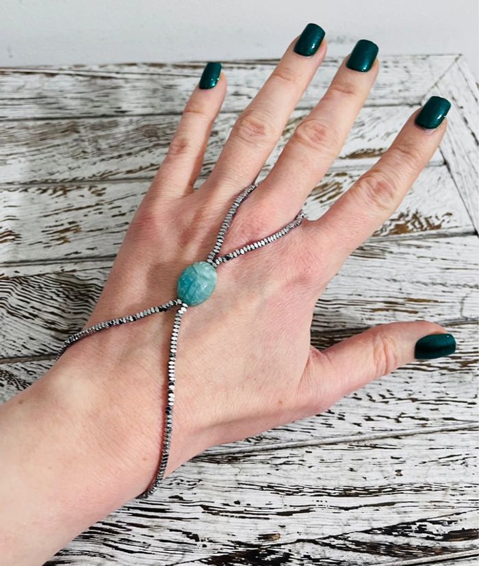 Bijou de main amulette scarabée Hématites et Amazonite - photo numéro 7