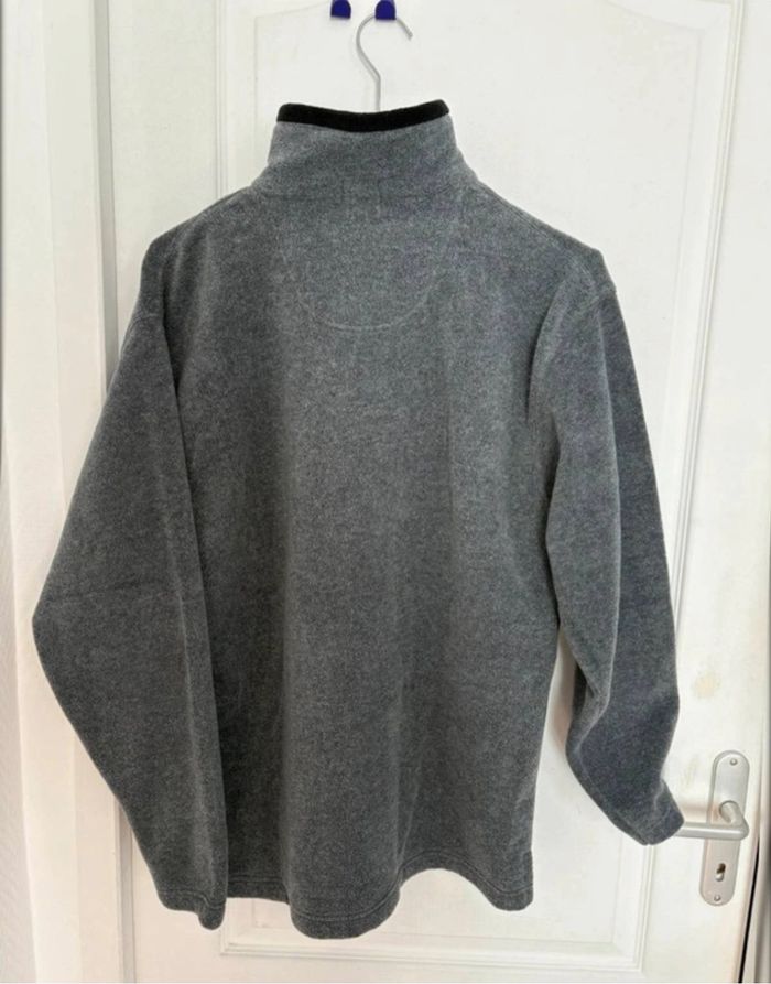 • Pull ~ Armand Thiery ~ Taille M • - photo numéro 3