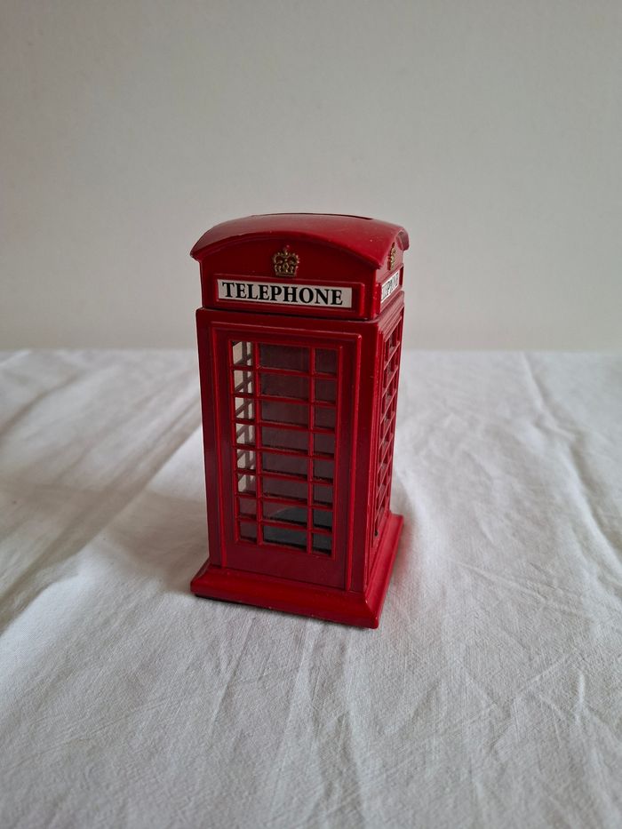 Tirelire cabine téléphonique anglaise
