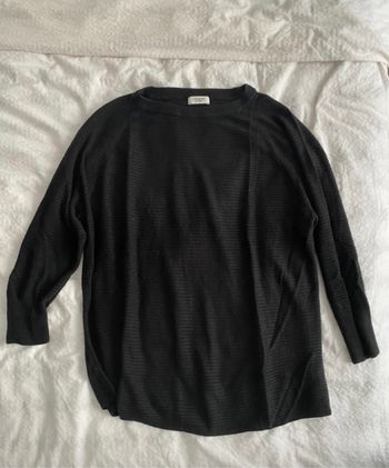 Pull noir