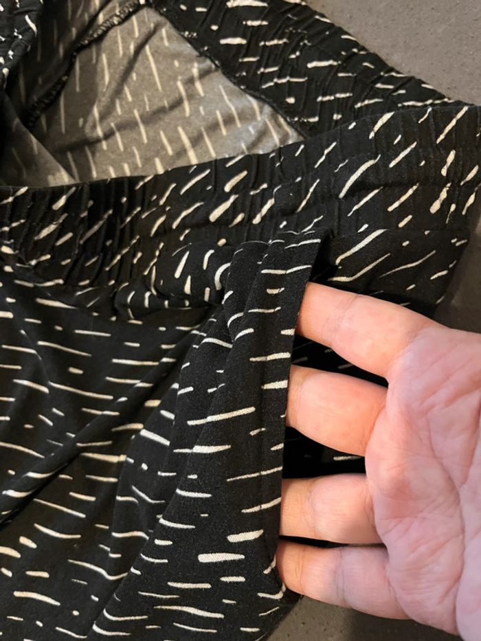 Pantalon avec poches - photo numéro 4