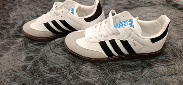 Basket Adidas SAMBA - photo numéro 2