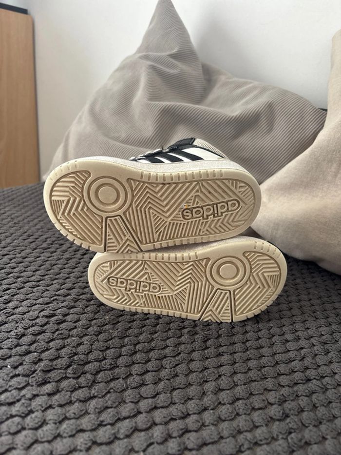 Baskets adidas montantes 25 - photo numéro 5