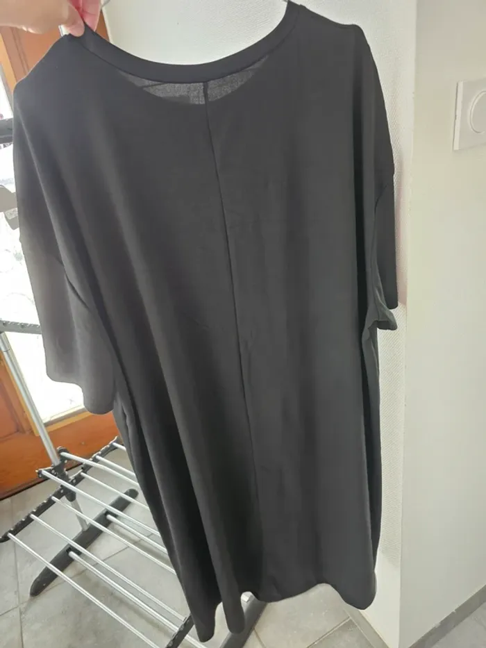 Tee-shirt long/ robe shein 4xl grande taille femme T52 - photo numéro 2