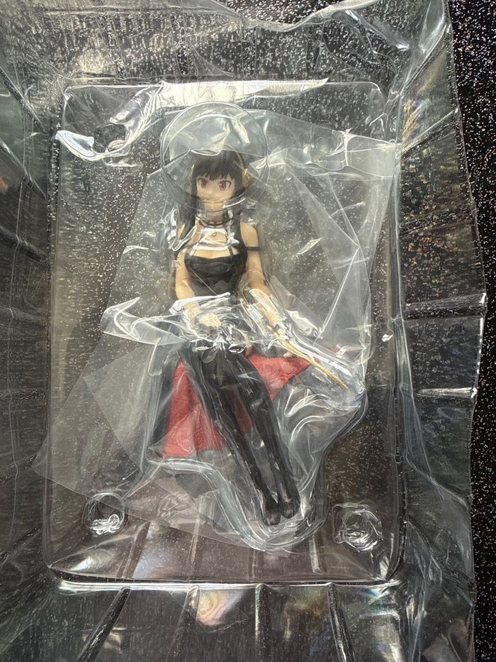Figurine Spy X Family Yor Forger - photo numéro 3
