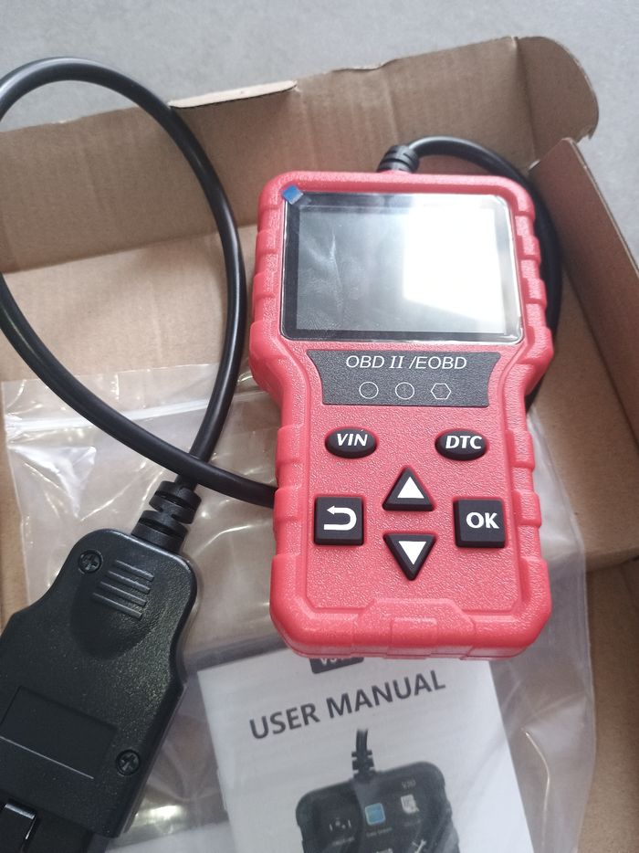Scanner de diagnostic pour voiture - photo numéro 3