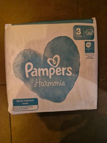 Couches pampers harmonie taille 3
