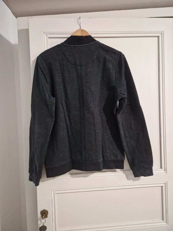 Gilet zippé 🩶 - photo numéro 9