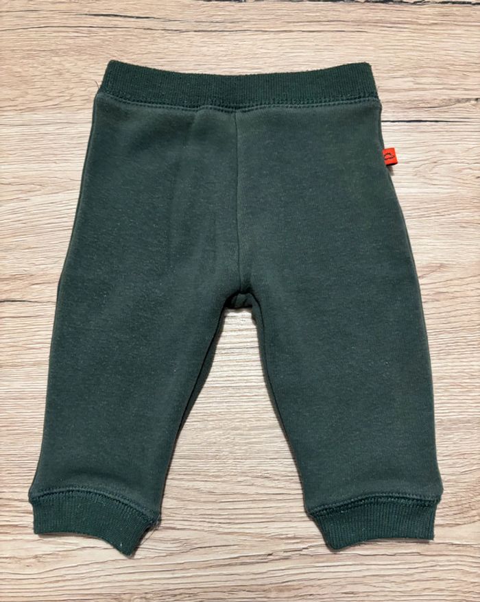 Lot 9 joggings 3 mois - photo numéro 10