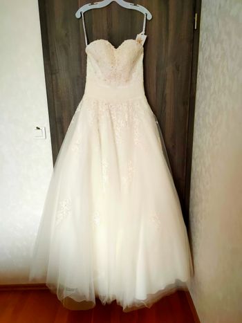 Robe de mariée - ni portée ni retouchée