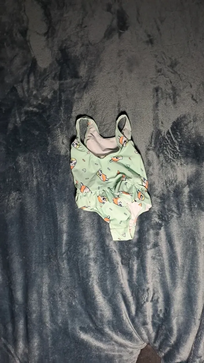 💚Maillot de bain bébé fille – vert motif glaces - 18 mois - photo numéro 3