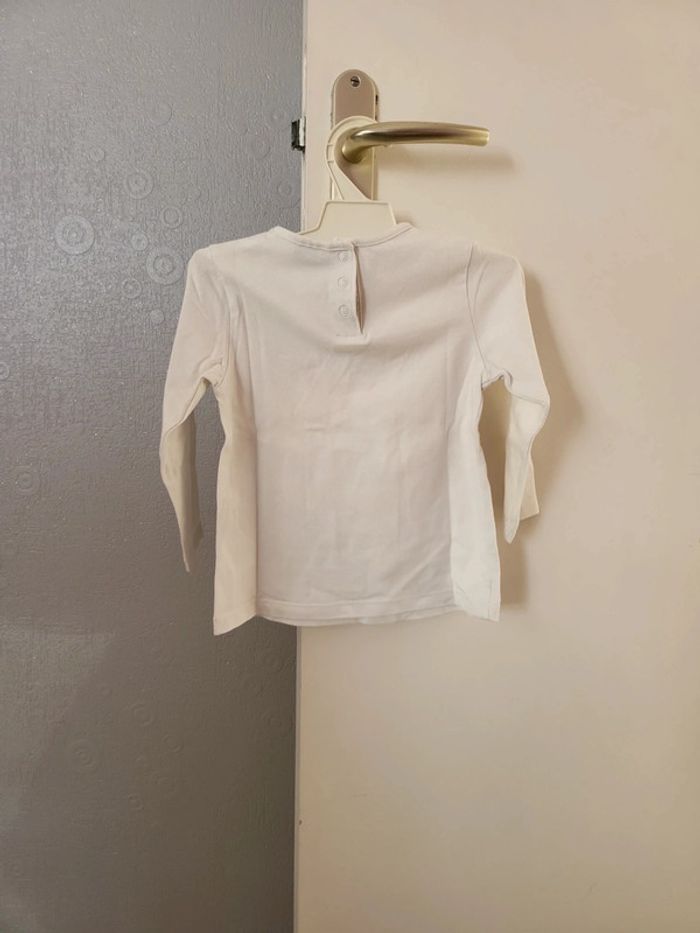 T-shirt manches longues fille 18 mois tape à l'œil très peu porté - photo numéro 2
