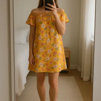 Robe jaune imprimé fantaisie fleurs épaules dénudées ou non T.S Pimkie