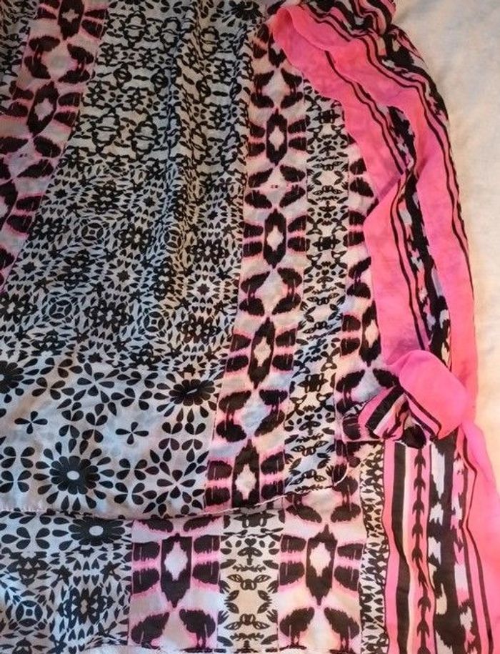 Très grand foulard femme - photo numéro 5
