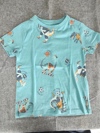 Tee-shirt dinosaure ballon 4 ans