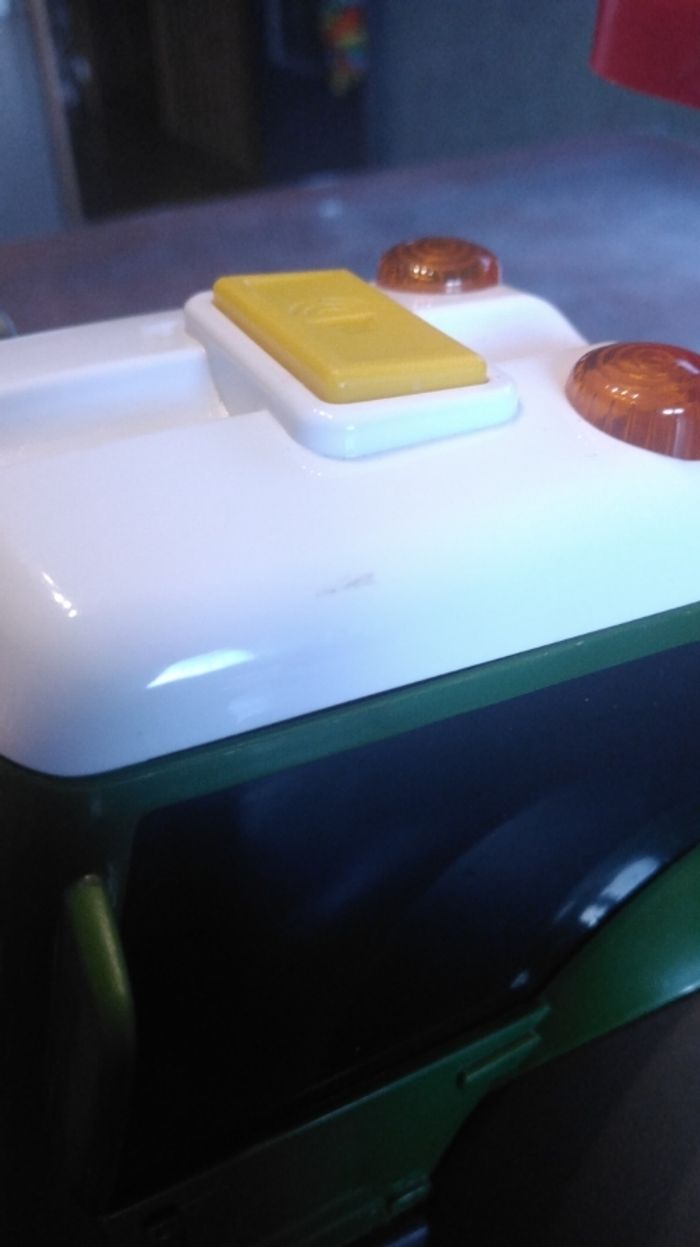 Tracteur son et lumière avec remorque - photo numéro 3