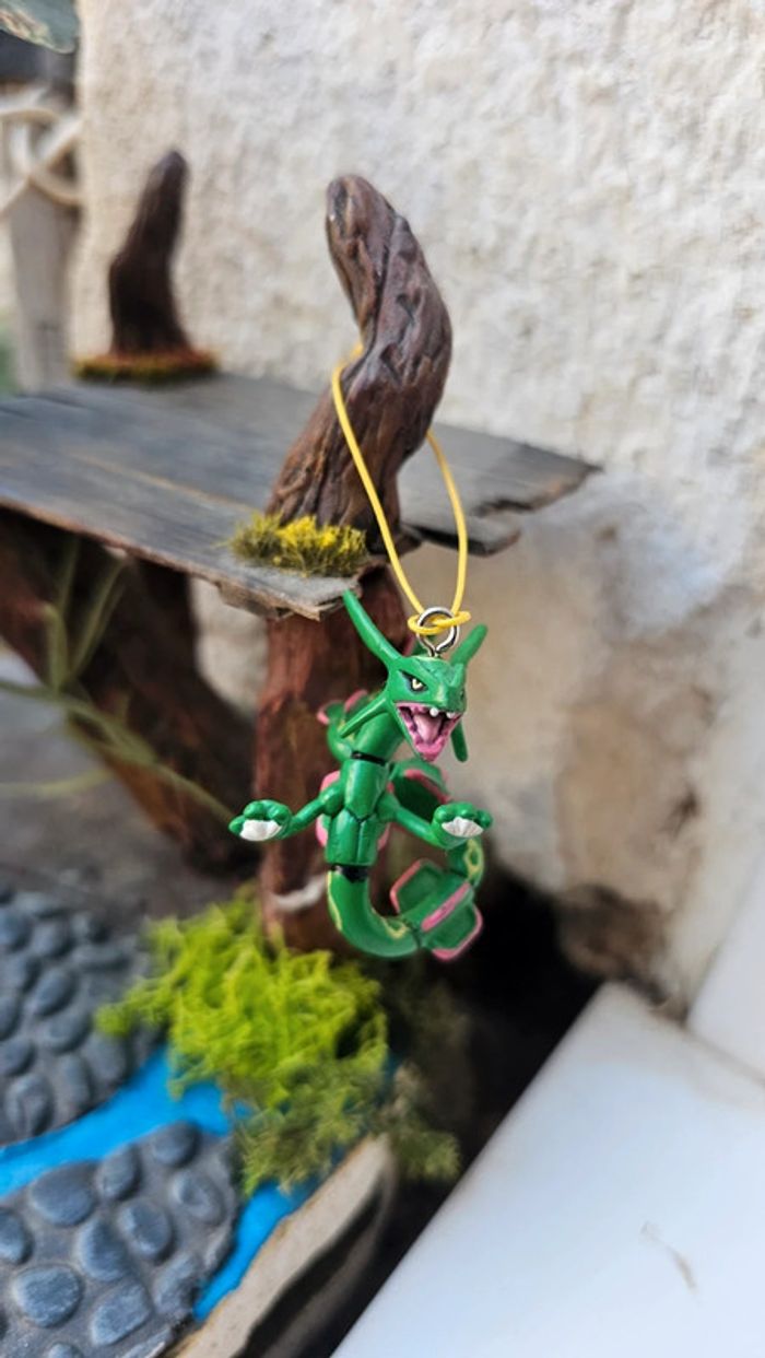 Super figurine Pokemon Nintendo porte clé rayquaza - photo numéro 5