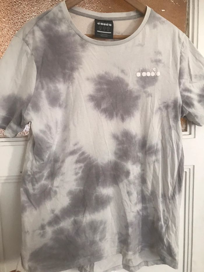 T shirt Marque Diadora taille L - photo numéro 15