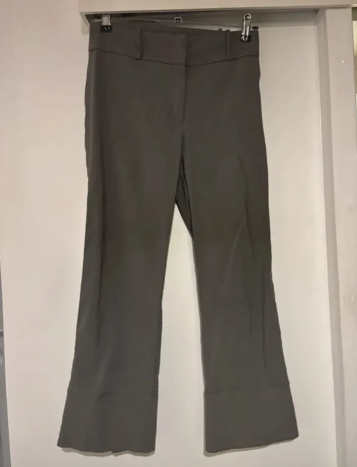 Pantacourt gris Camaïeu – T 40