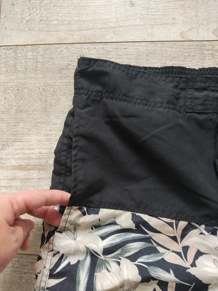 Short de bain noir motif tropical taille M Cedar Wood State - photo numéro 3