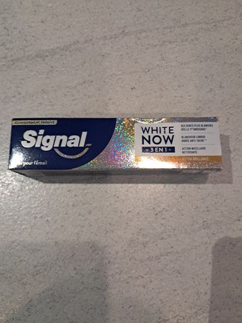 Dentifrice signal white now