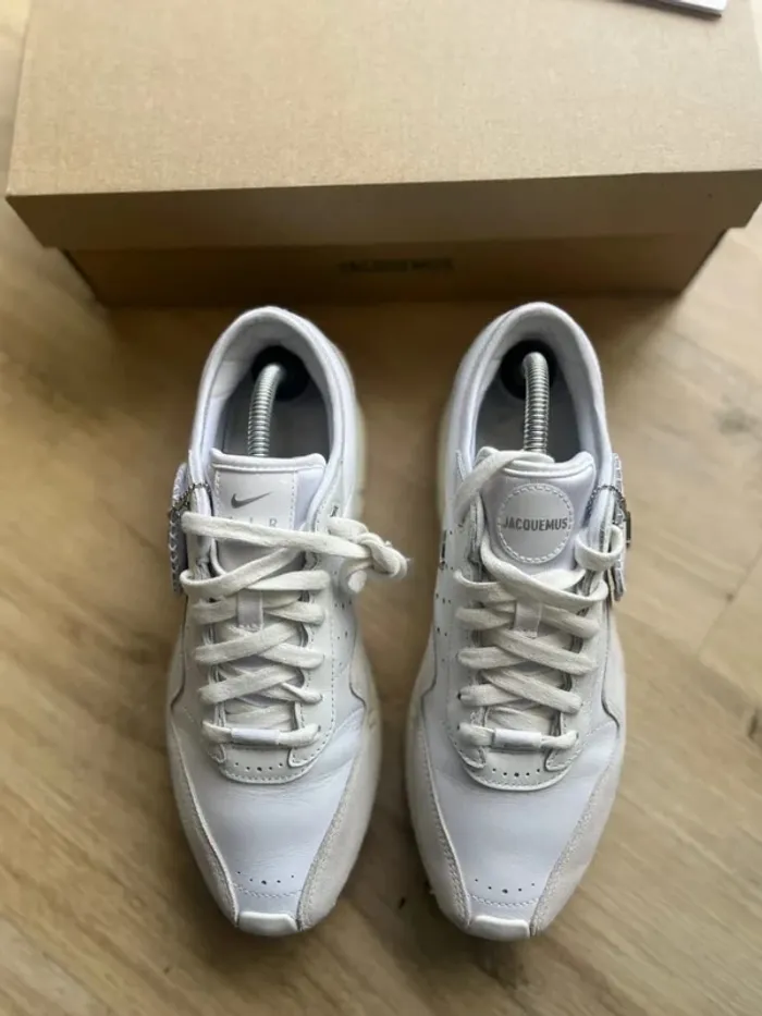 Jacquemus x Nike Air Max 1 '86 Summit White 42 - photo numéro 4