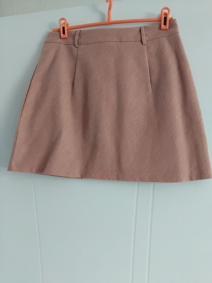 Mini jupe rose - photo numéro 2