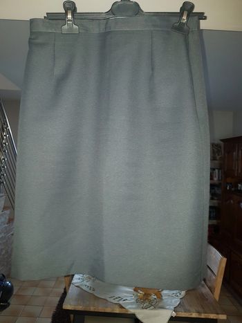 Jupe tailleur.