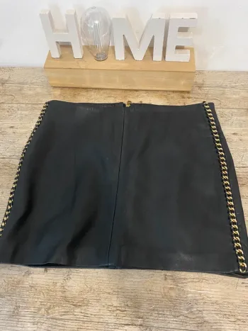 Jupe en cuir véritable Zara