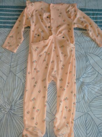 Pyjama léger rose orangé taille 18 mois Gémo