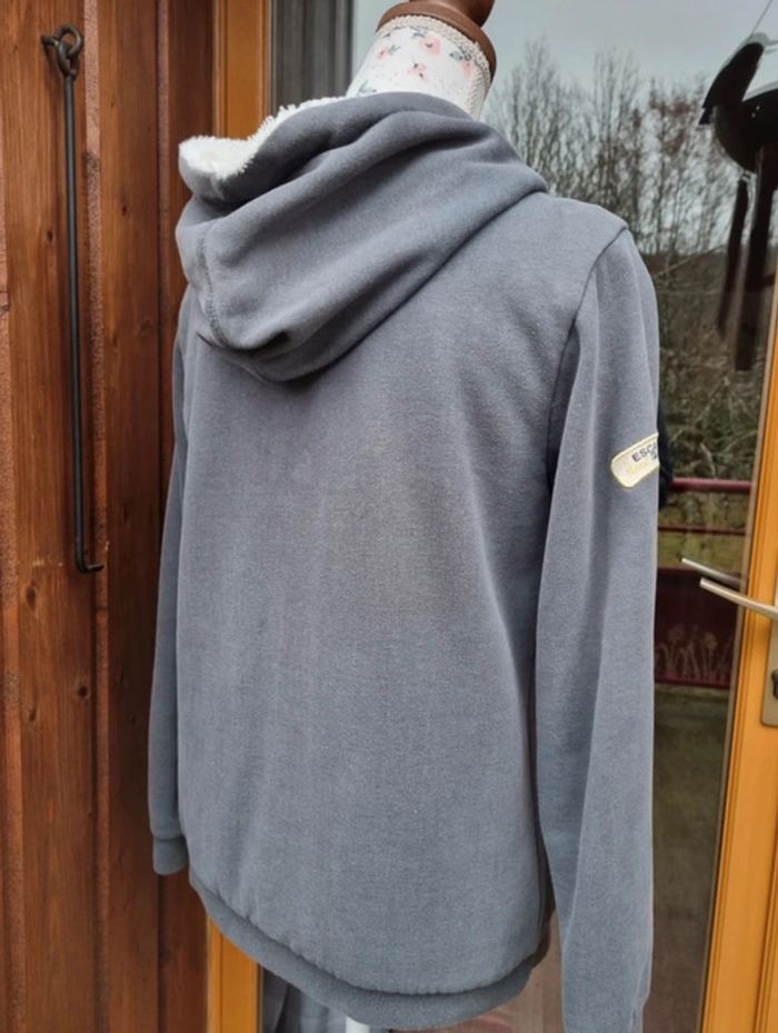 Veste à capuche T. 14 ans - photo numéro 4