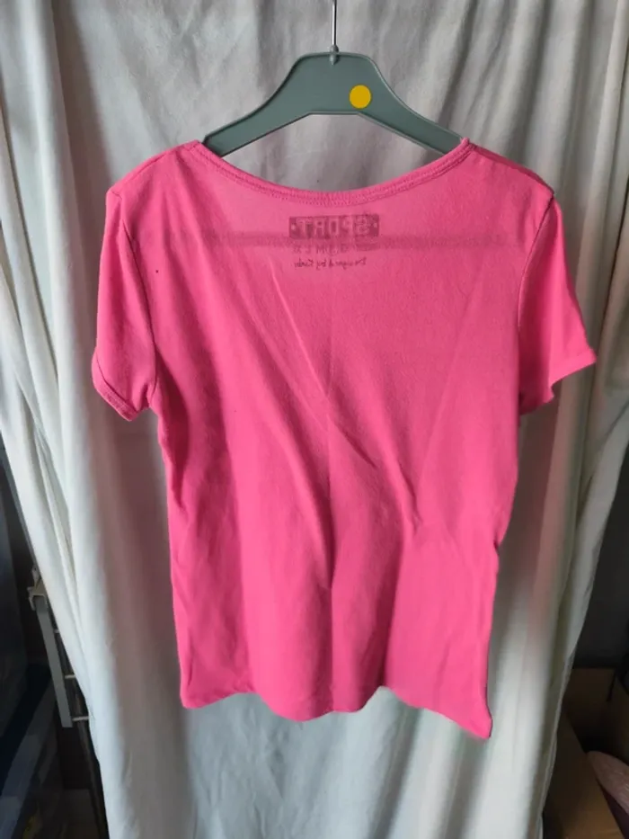 T-shirt rose taille S - photo numéro 2