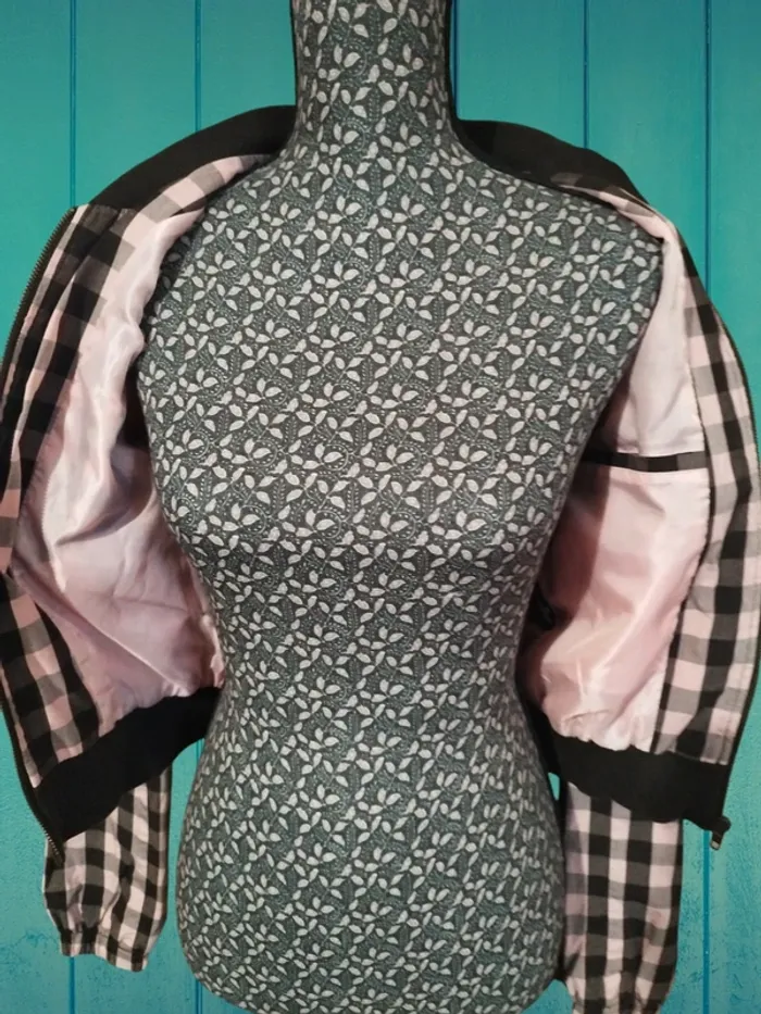 Veste - photo numéro 3