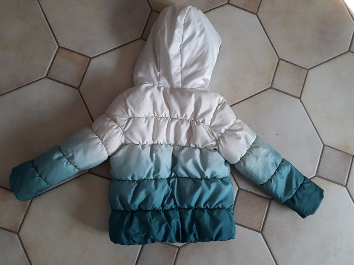Anorak a capuche TEX vert 5 , 6 ans - photo numéro 5
