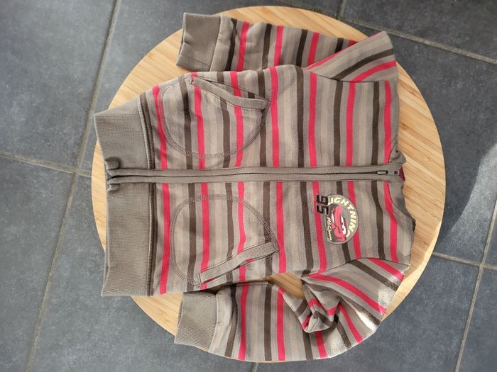 Lots pulls 6ans - photo numéro 7