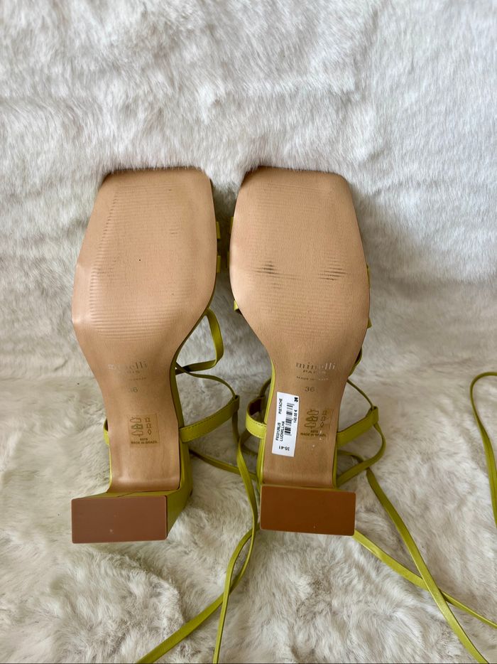 Sandales Minelli en cuir vert anis pointure 36 talons 8 cm - photo numéro 7