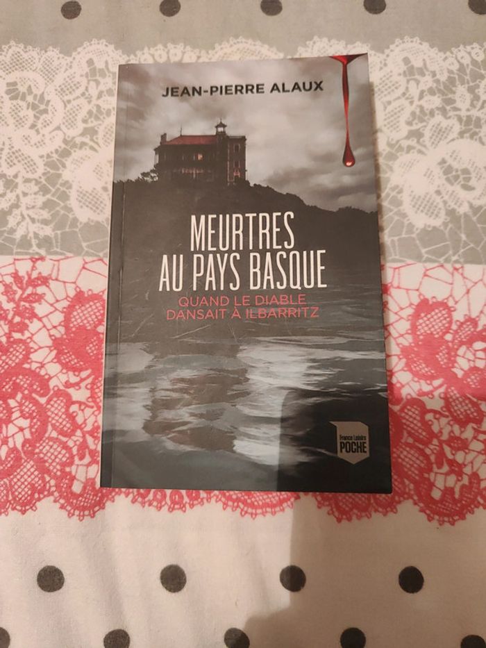 Meurtres au pays basque