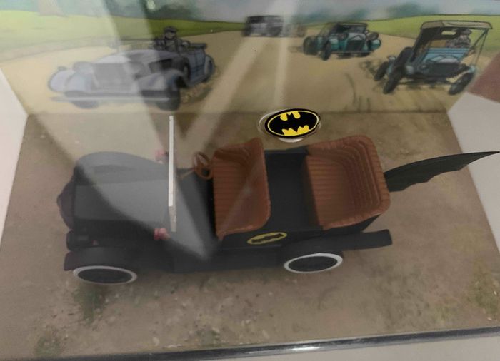 Batman #219 - Batmobile - photo numéro 2