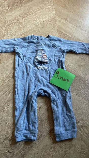 Pyjama une pièce sans pied 9 mois Gemo