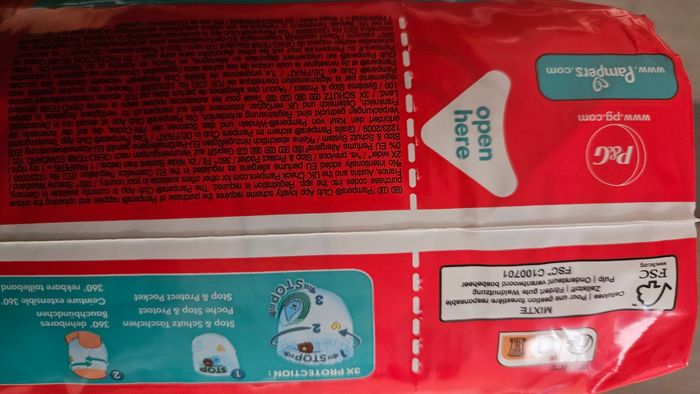 Couches pampers  taille 4 - photo numéro 2