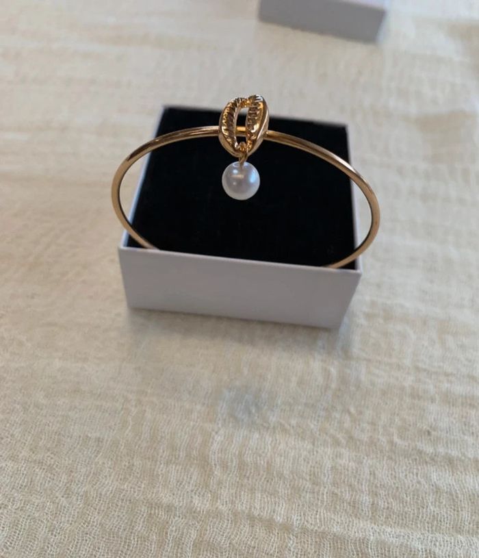 Bracelet en acier inoxydable, neuf , coquillages
