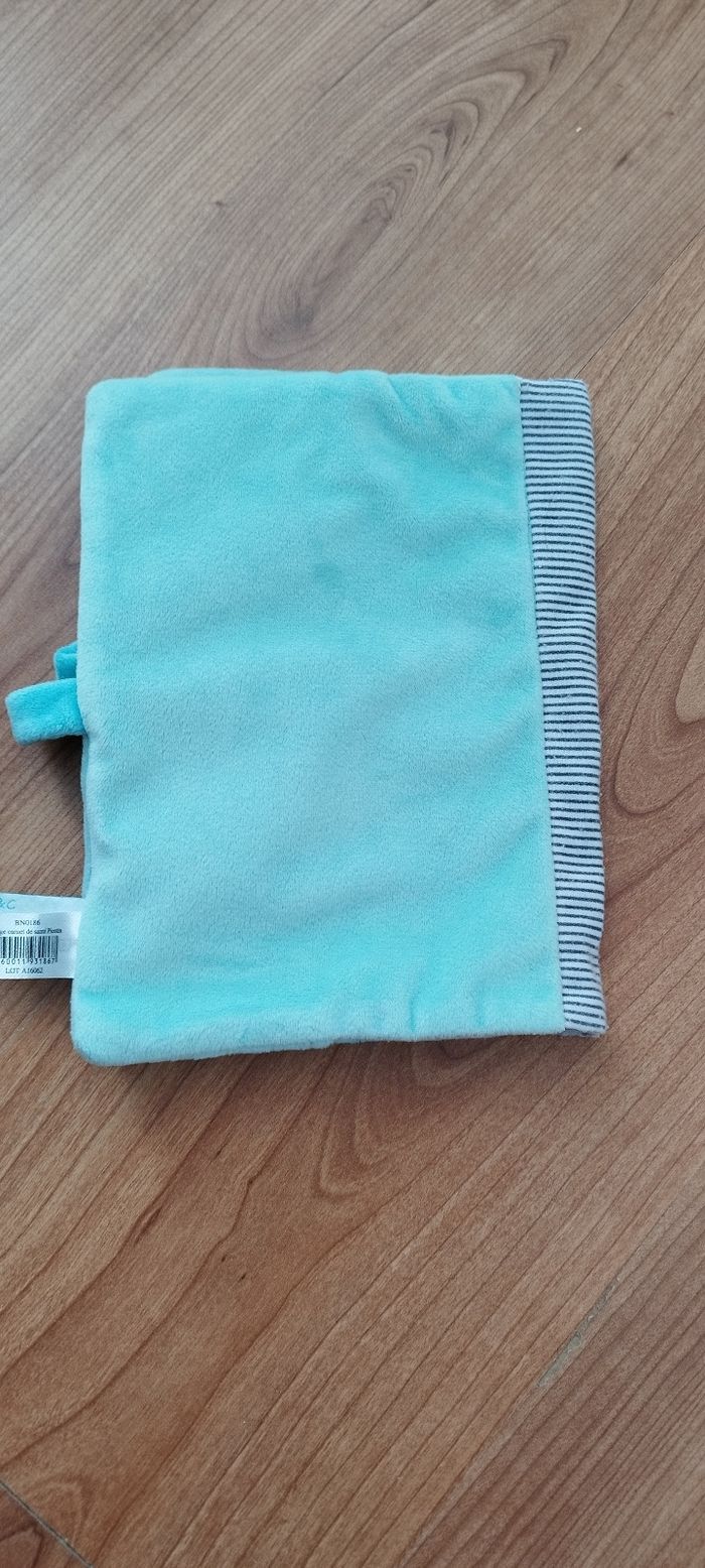 Protège carnet de santé - photo numéro 4