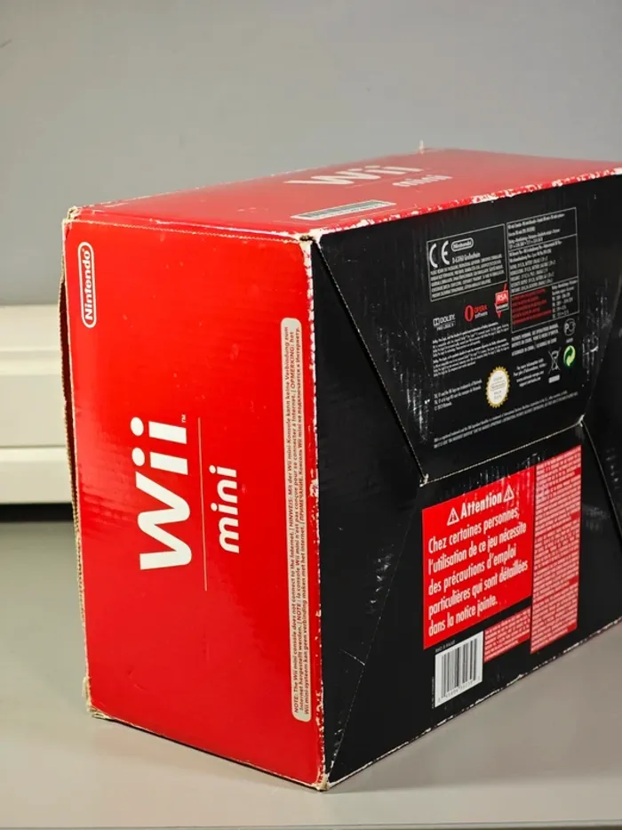 Console Nintendo Wii Mini avec manette et boîte / Garantie 1 an - photo numéro 17