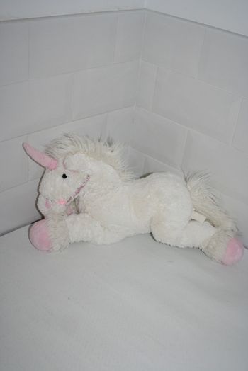 Peluche Licorne blanche 42cm de long