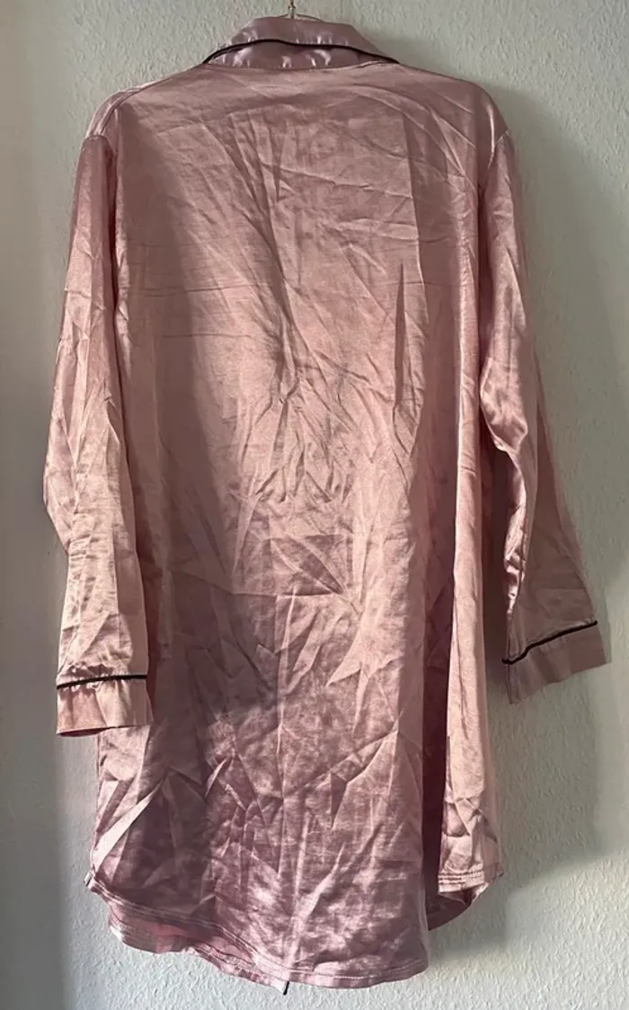 Robe de nuit - photo numéro 3