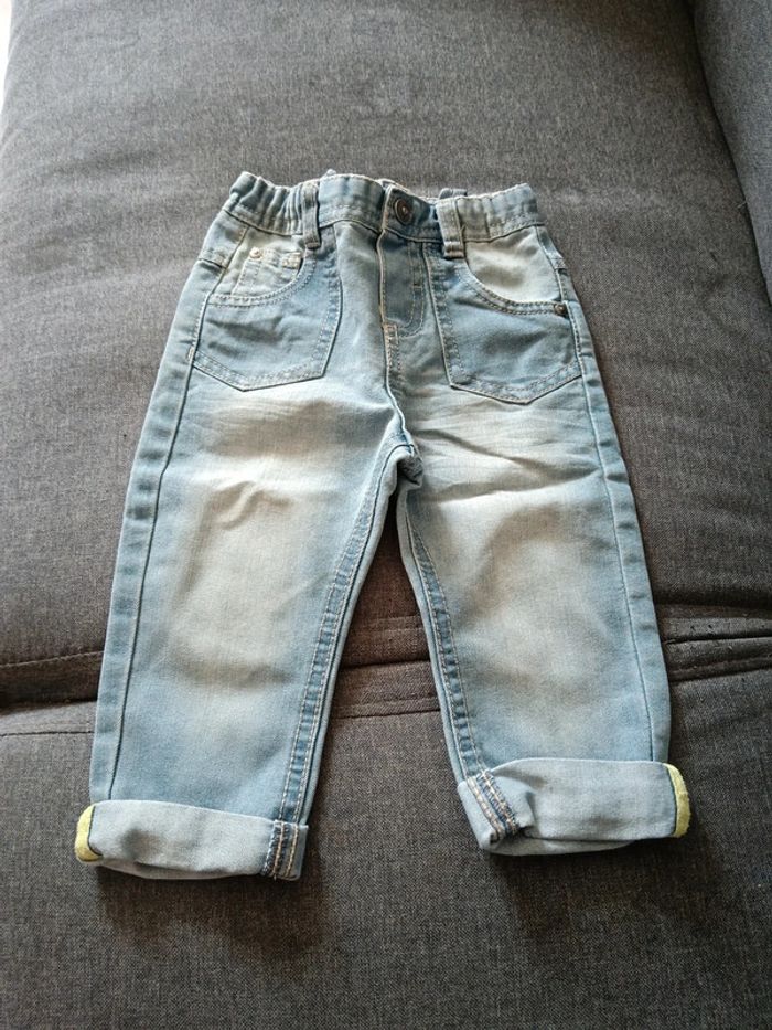 Jeans tape a l'oeil