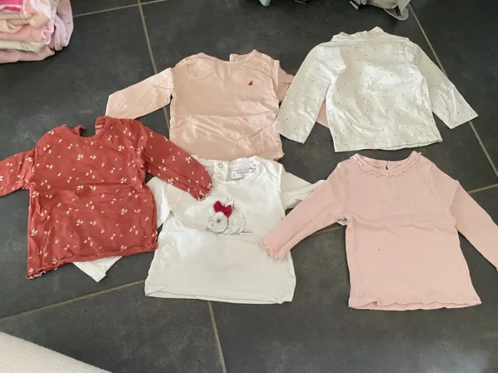 Gros lot de vêtements fille 9 mois 45 pièces - photo numéro 10