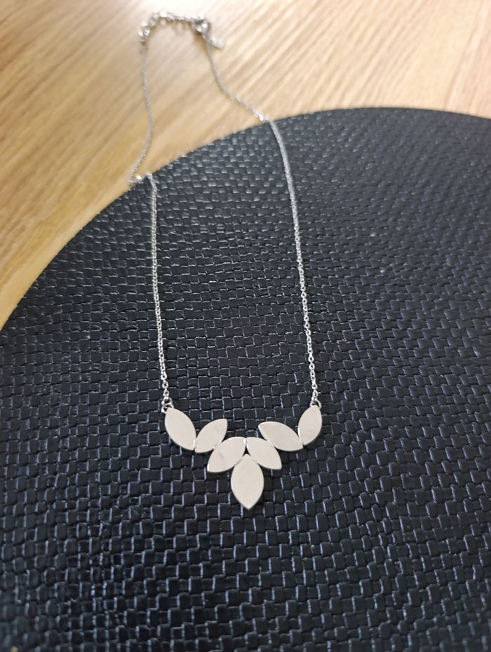 Collier Victoria bijoux - photo numéro 4