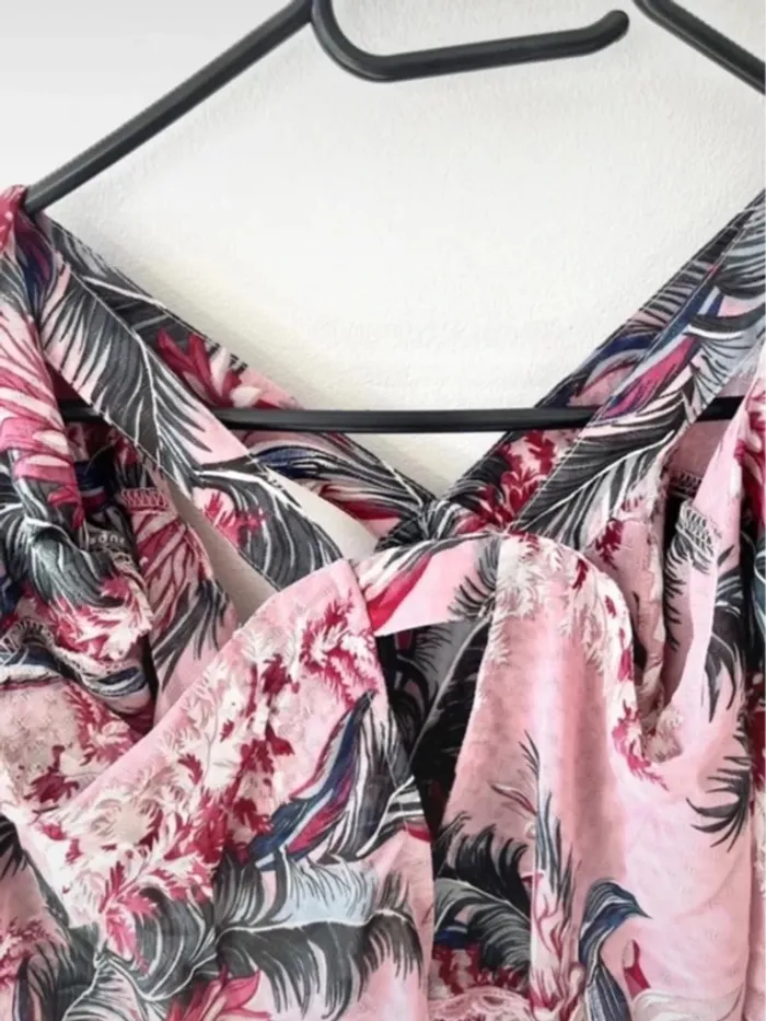 🌸 Magnifique haut en Chauve-souris / rose à fleur Glamorous T/S 🌸 - photo numéro 9